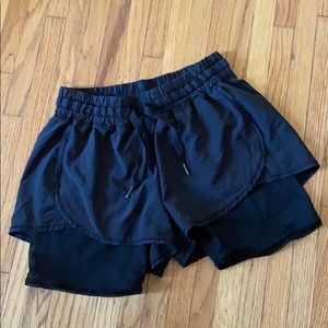 lululemon 2 in 1 short